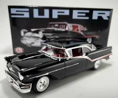 ACME - 1:18 Model - 1957 Oldsmobile Super 88 - A1808004 • $50