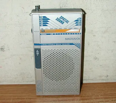 Vintage Magnavox D1530 Am/fm Portable Spatial Sound Transistor Radio Works • $15