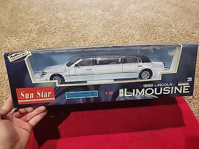 Sun Star 1999 Lincoln Limousine 1:18 Authentic Diecast NEW White Sunstar • $74.99