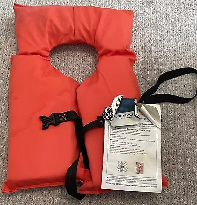 Stearns Universal Life Vest USCG Approved Orange Adult #1530 Model 152-05  • $11.99