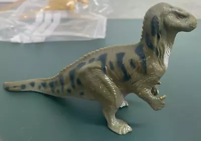 DK170 Rare Factory Painted Invicta Natural History Museum Iguanodon Toy Figure • £24