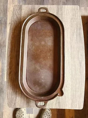 Vintage Unmarked Oval Cast Iron Griddle Single Spout With Gate Mark No. 8 • $78