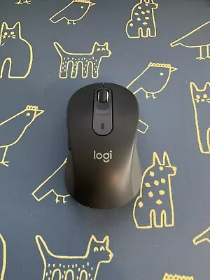 Logitech Signature M650 Wireless Mouse • £15