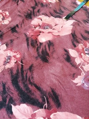 £9 • Buy Dressmaking/Crafting Floral Thick Denim  2m  X 123 Cms Plus More Stretch Washed 