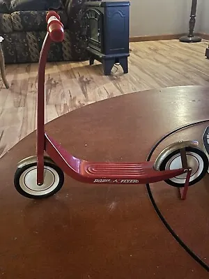 Tiny Radio Flyer Scooter Miniature Collectors Toy • £28.95