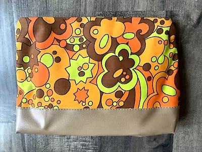 NEW Vintage GROOVY Retro MOD Flower Power Toiletries Make-Up Bag Zipper Case • $24.99