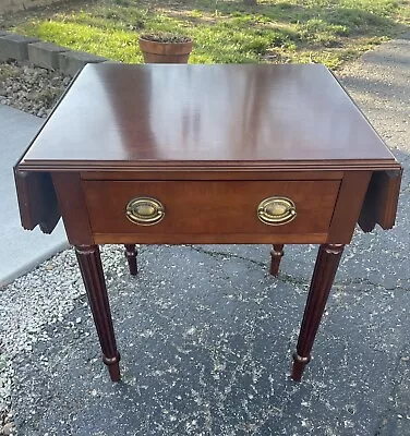 Bombay Company Drop Leaf Sheraton Side End Accent Mahogany Table One Drawer • $399