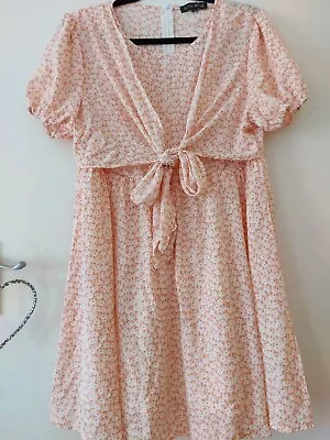 $20 • Buy In The Style Peach Floral Maternity Dress. Also Breastfeeding Friendly. Size 16