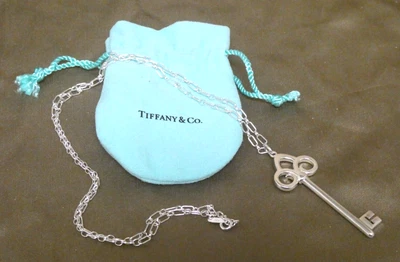 £266.87 • Buy Tiffany & Co 925 Sterling Fleur De Lis Large 2.25  Key Pendant With 24  Necklace