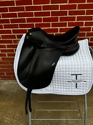 16” W (6”) 2018 DK Saddlery Freedom Dressage Saddle • $2500