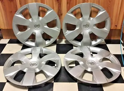 Toyota Hubcaps 16 Inch Used X 4 P/N 42602-06030A • $299