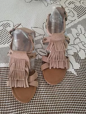 Minnetonka Tan Suede Leather Fringe Studded Sandals Low Wedge  Size 8 • $16.99