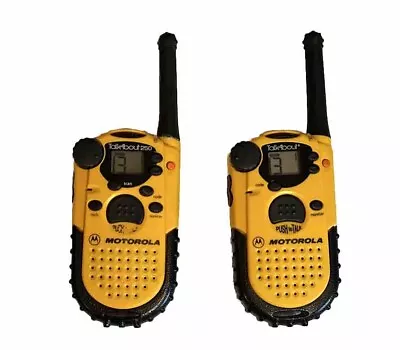 2 Motorola Talkabout 250 Walkie Talkies With Channel Scan And Lock Tested!!! • $49.99