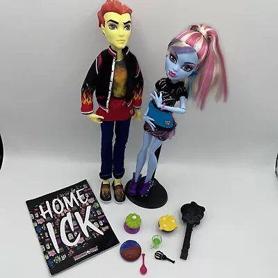 Monster High Home Ick Classroom Abbey Bominable Heath Burns Dolls  Accessories • $76.99