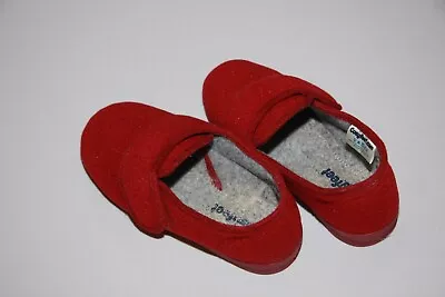 Cosyfeet Velvet Wine Coloured Red Slippers • £9.99