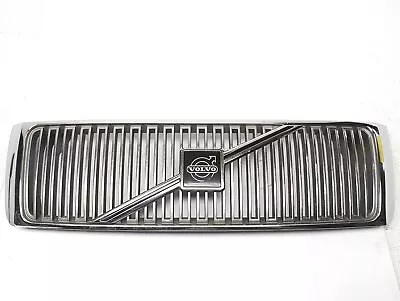 1995-1997 Volvo 960 Front Upper Grille Assembly - Chrome/Silver 9126997 • $77.25