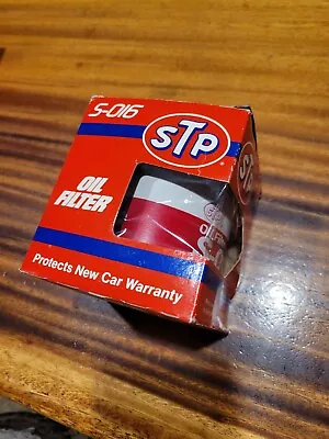 Vintage NOS STP S-016 Oil Filter Brand New P541b18 • $9.99