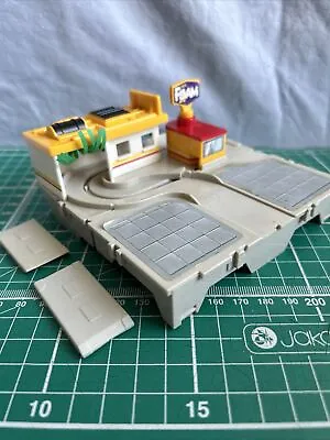 Micro Machines Car Wash Travel City Playset Galoob 1988 Fair Condition #7 • £20