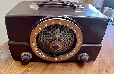 Vintage 50s Bakelite Zenith Similar To G725 AM/FM  FM AFC~Tube Radio  Works Fine • $79