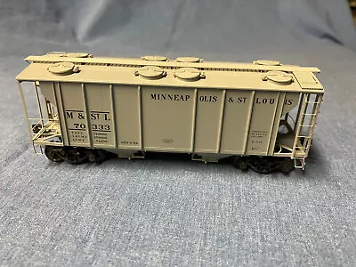 Kadee 8318 HO Scale PS-2 Covered Hopper 2003 CF Minneapolis & St Louis 70333 • $9.99