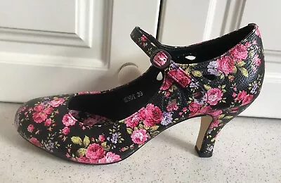 I LOVE BILLY Mendy Black Floral Mary Jane Vegan Heels-Size 39/8-8.5 • $59.95