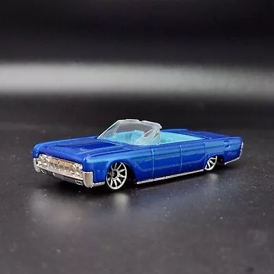 1964 Lincoln Continental Convertible Collectible 1:64 Scal Diecast Collector Car • $8.49