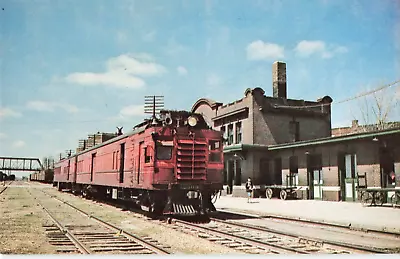 Postcard Gulf Mobile Ohio Passenger Train #10 Mexico Missouri • $3.21