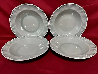 Varages Set Of 4 Luberon Celadon Green Rimmed Soup Bowls 9 1/4  France • $49.95