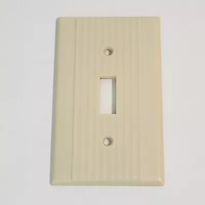 *CHOOSE Vintage Bakelite Ivory Striped Light Switch/Plug Outlet Cover Wall Plate • $9