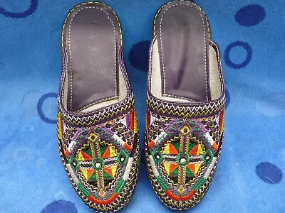 Womens Moroccan Babouche Slippers Handmade Leather Shoes • $18.95