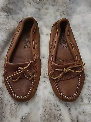 Minnetonka Preowned Brown Very Soft Leather Driving Moccasins Womens Size 7 • $17.99