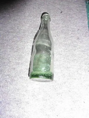 Antique R White & Sons London Lemonade Bottle.  Good Condition • £3