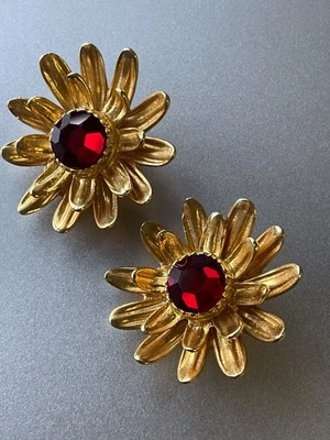$59 • Buy Ben Amun Large Red Crystal And Gold Tone Flower Clip Earrings. Excellent!