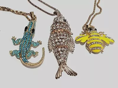 BETSEY JOHNSON CRYSTAL/ENAMEL BEE GATOR ARTICULATED FISH PENDANTS NECKLACES 6pcs • $29.71