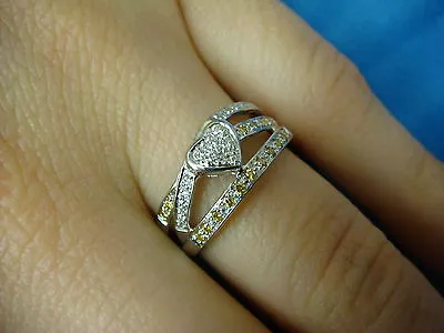 18k White Gold Salavetti Design Heart Ring 0.30ct Tw White & Yellow Diamonds. • $650