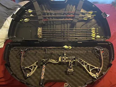 Compound Bow Right Hand 70lbs • $550