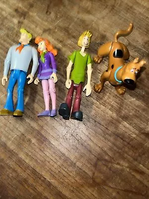 Scooby Doo Mystery Solving Crew 4 Action Figures Fred Daphne Shaggy Scoob • $24.95