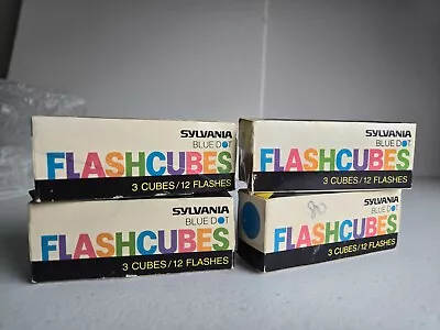 Vintage Sylvania & GE Magic Cubes Total Of 11 Cubes (38 Flashes) • $23.29