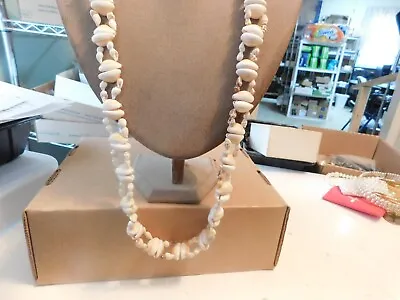 VTG Hawaiian Sea Shell Pullover Necklace Different • $3