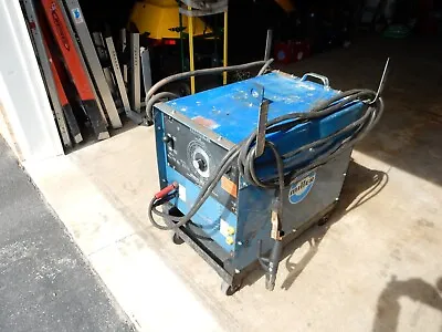 Miller Dial Arc 250 AC/DC Light Industrial Shielded Metal Arc Welder  • $450