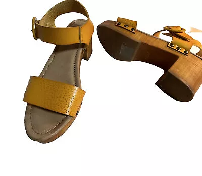 Mia Womens Abba Yellow Leather Ankle Strap  Shoes 6.5 Med Pre Owner • £30.85