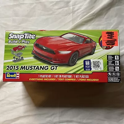 Revell 2015 MUSTANG GT 1/25 Scale Plastic SnapTite Model Kit 85-1694 SEALED • $7.95