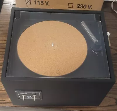 Gently Used VPI HW 16.5 Vinyl Record Vacuum Cleaning Machine.  Works Excellent  • $478.35