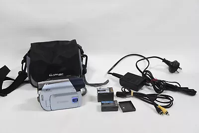 Canon MD225 MiniDV Digital Video Camera / Camcorder With Accessories • $269.95