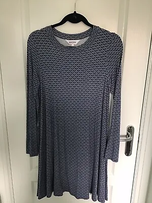 £10 • Buy Brora Dress 14