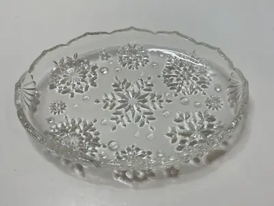 MIKASA Crystal Snowflake Sweet Dish Candy Holiday Season Plate 9.25  • $9.09