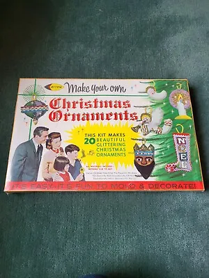 Vinrage 1968 Arrow Christmas Ornament Molds Makes 20 Item Is New Not Been Opened • $39.99