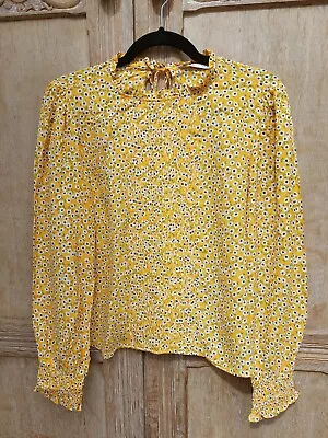 Zara Pretty Blouse Size M • £4.99