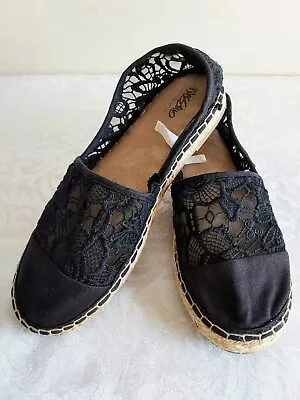 Mossimo Supply Co Black Lace Flats Slip On Espadrilles Shoes Women Size 7.5 • $12