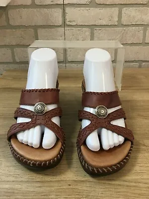 Minnetonka Womens Brown Leather Slip On Wedge Heel Sandals 70403CGN Size 8 • $19.99